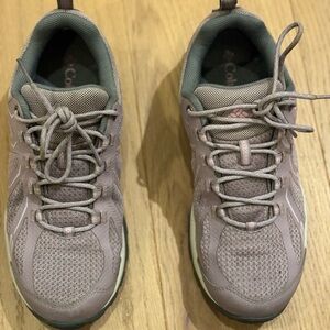Columbia Women's Purple Hiking Sneakers